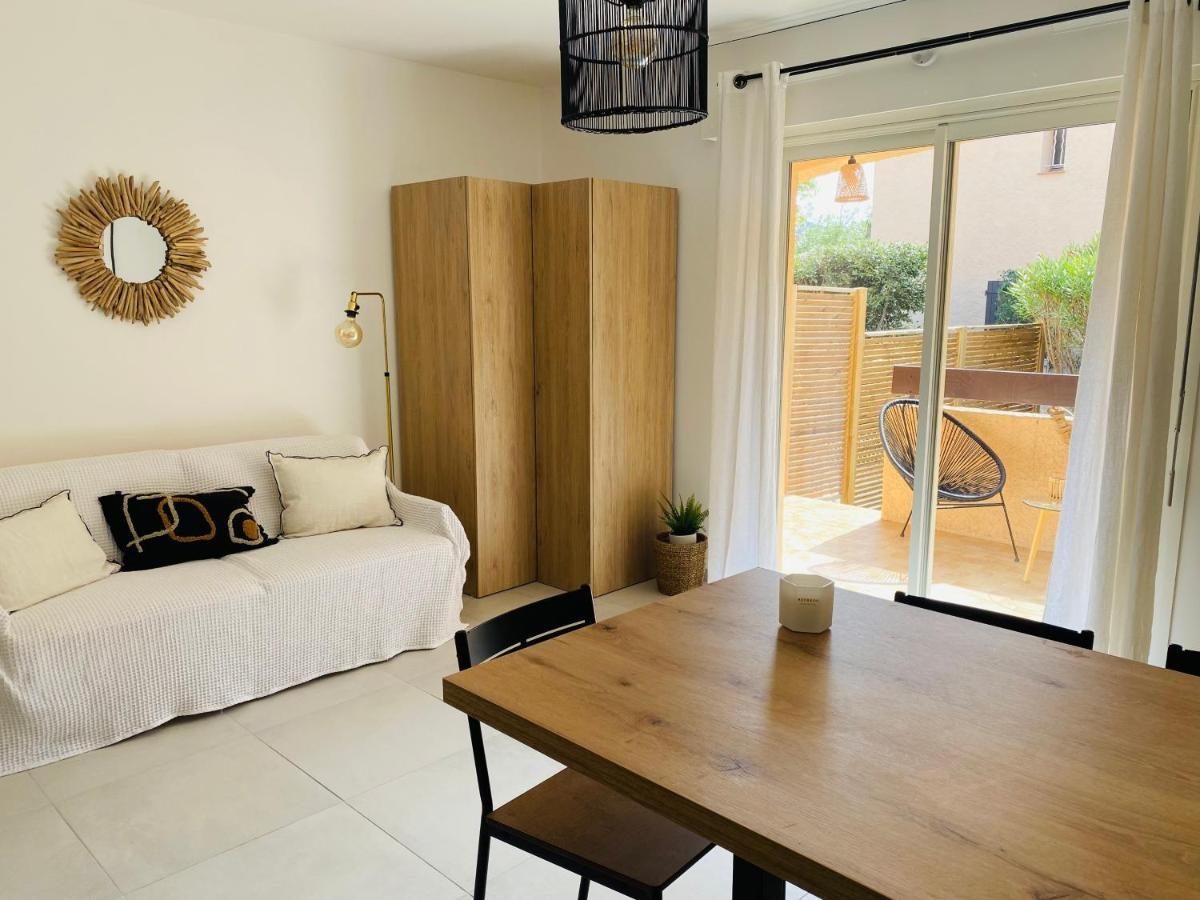Apartament Les Tamaris Saint-Cyr-sur-Mer Zewnętrze zdjęcie